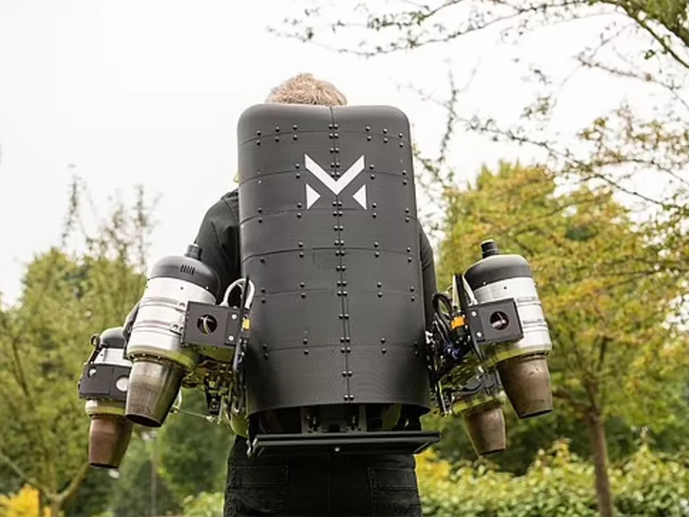 Jetpack ile Seyahat Çok Yakında!